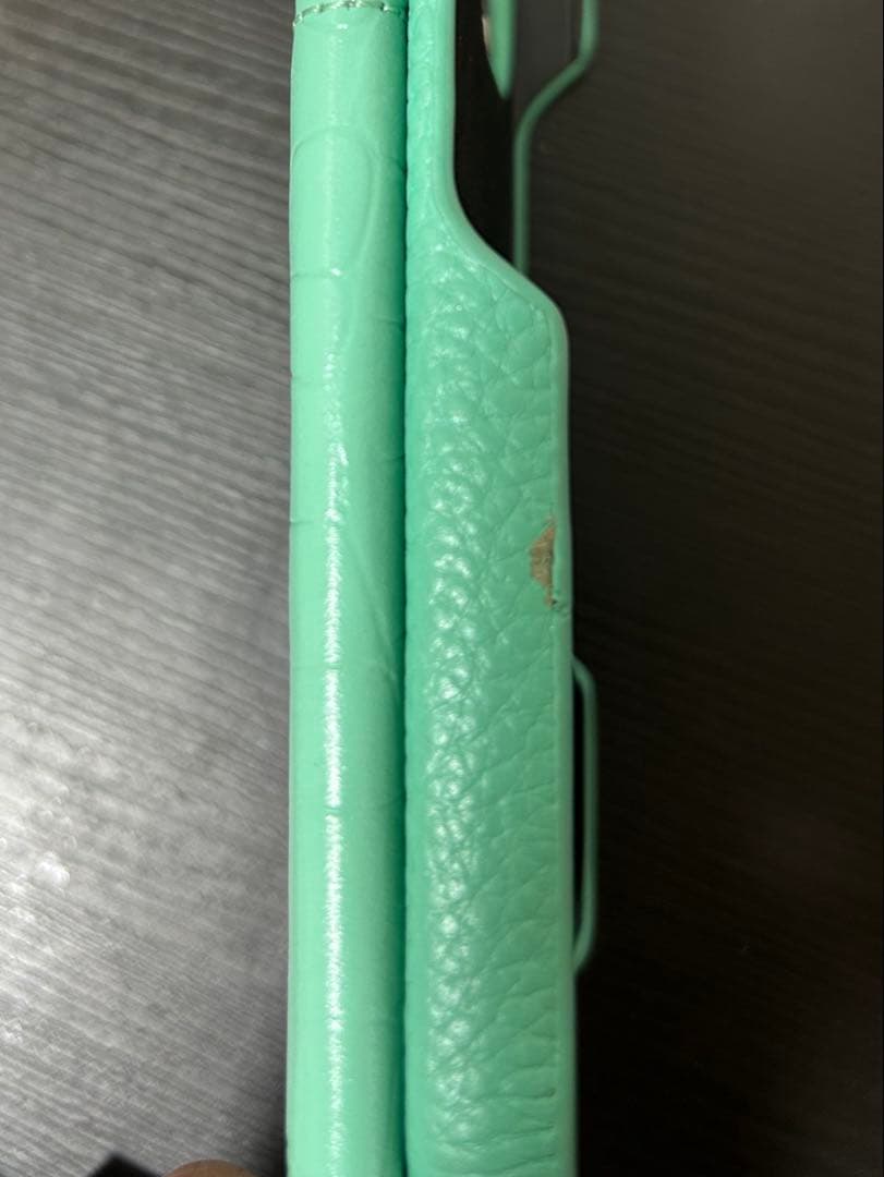 鈴木亜美さん iPhone16proケースとストラップ2点セット