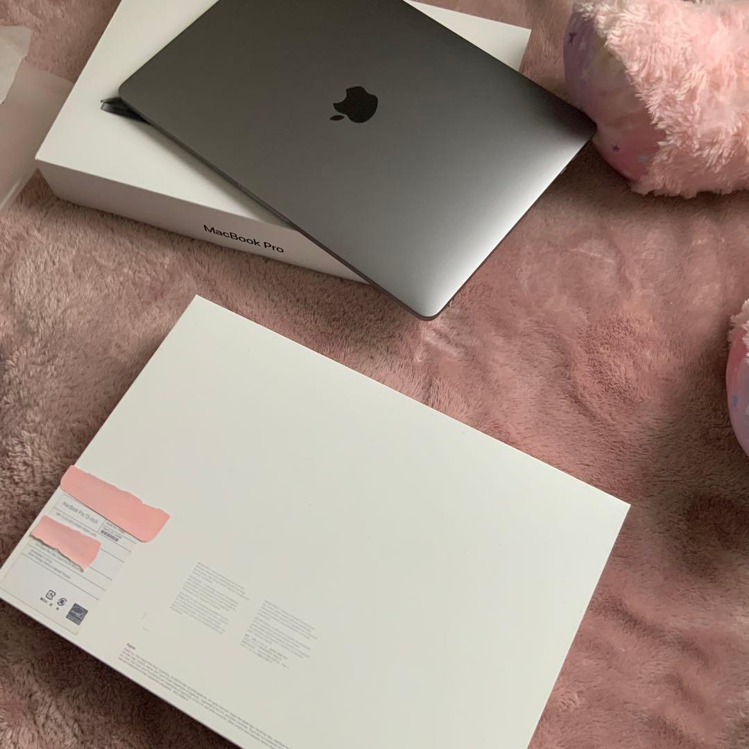 MacBook シルバー 充電ケーブル付き