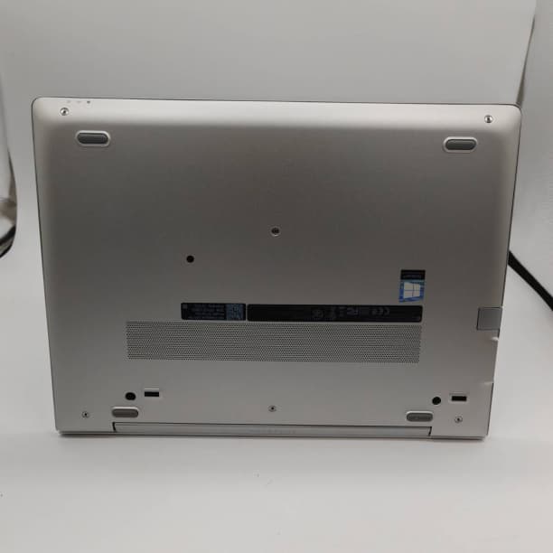 第8世代 i5 フルHD 美品★ 13 8GB SSD256GB オフィス