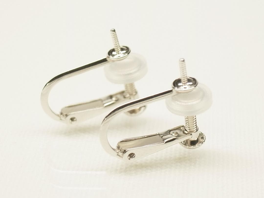 K14WG イヤリング金具　ネジバネ式【新品】【予備クッションおまけ】※取付無料