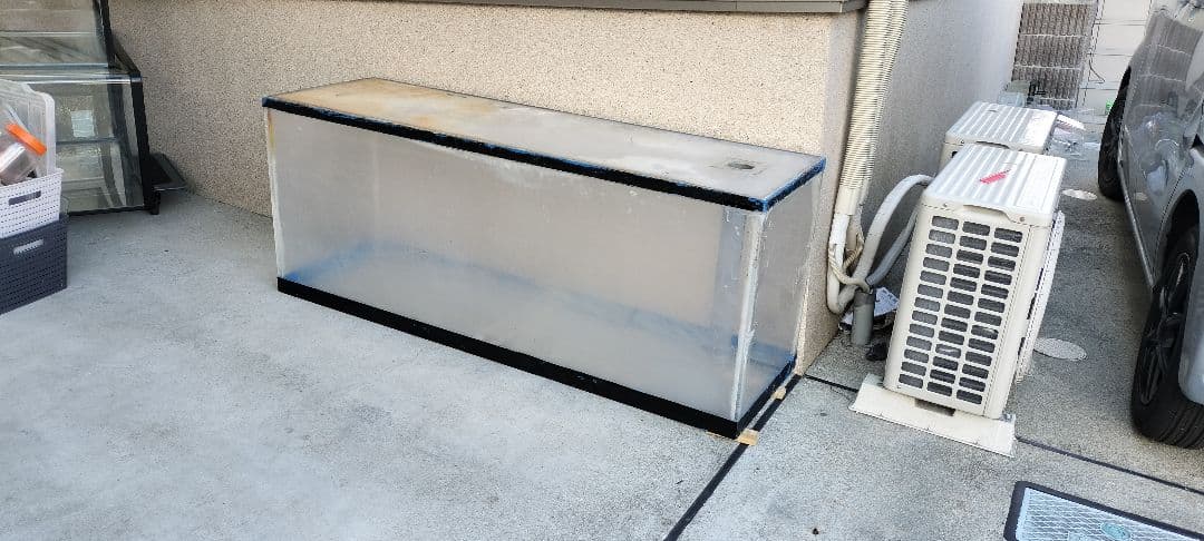 アクリル水槽 150x45x60cm 水漏れあり 津市まで取りに来てくれる人限定