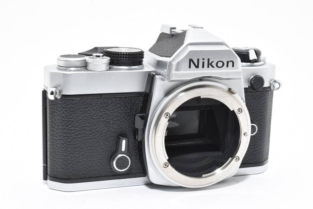 ニコン　Nikon FM シルバー ボディ ≪露出計OK 電池交換済≫ 1818