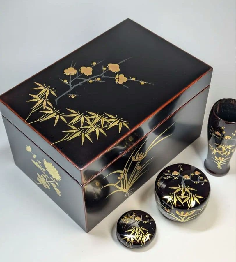 茶箱　梅笹文様　茶道具　平棗　茶せん筒　香合　骨董　光琳蒔絵　輪島塗