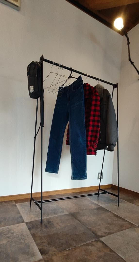 スチール　ハンガーラック　アイアン　幅広　アイアンラック　コート　頑丈