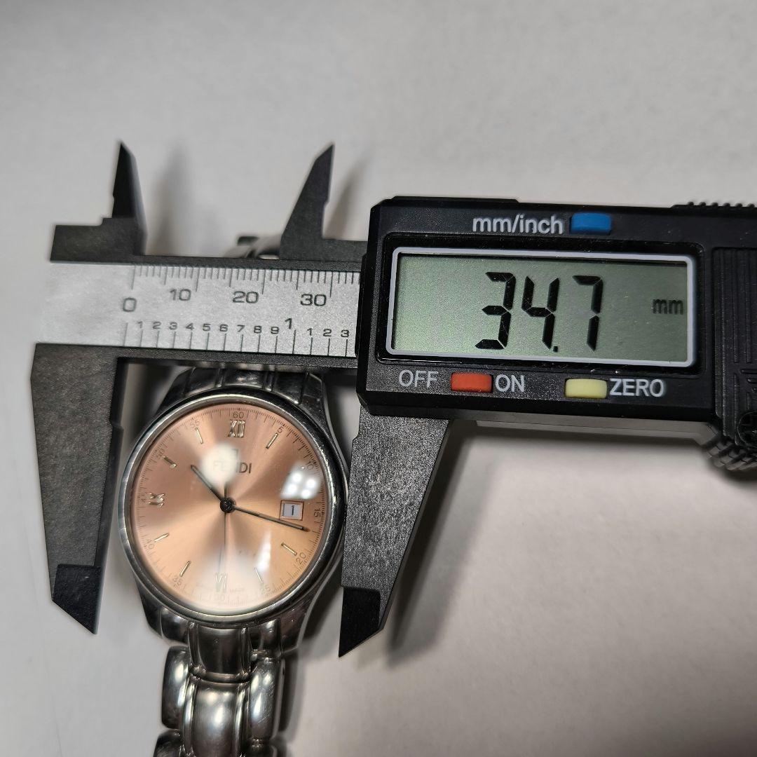 稼動品【FENDI】210G 腕時計 サーモンピンク メンズ 箱付き デイト