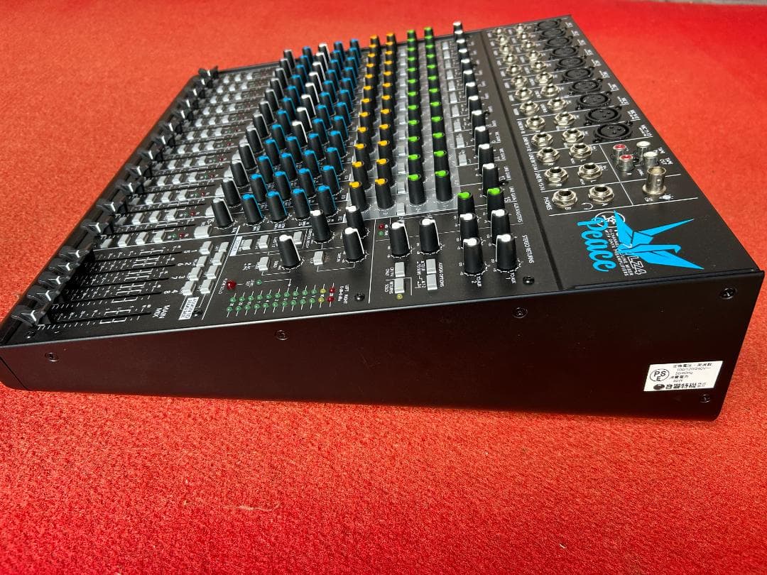 MACKIE（マッキー） 1642VLZ4　アナログミキサー