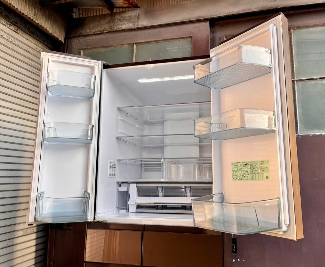 ③2018年製日立ノンフロン冷凍冷蔵庫 R-HW60J