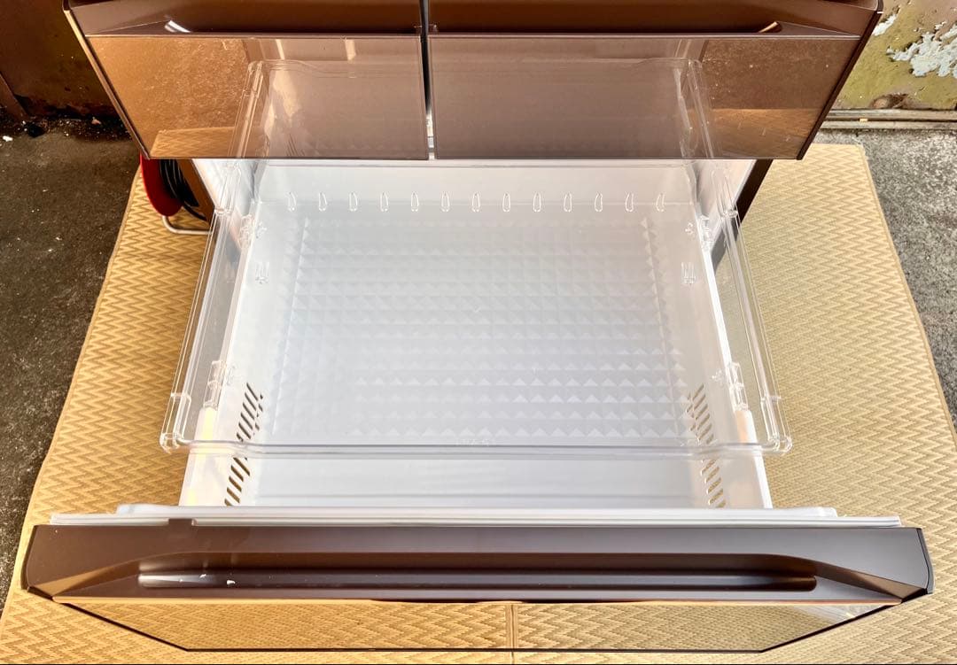 ③2018年製日立ノンフロン冷凍冷蔵庫 R-HW60J