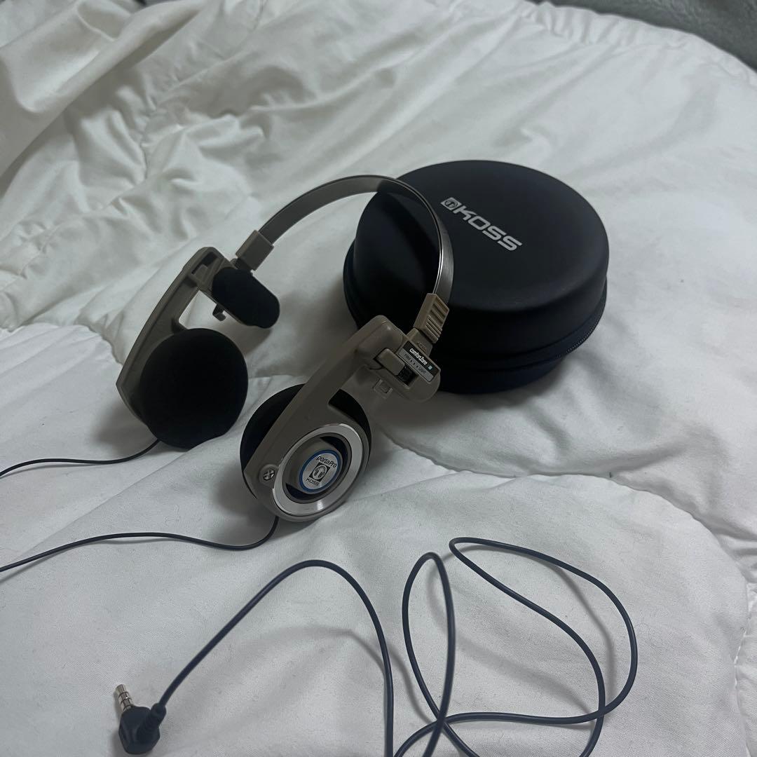 限定色 KOSS porta pro ヘッドフォン 収納ケース付き