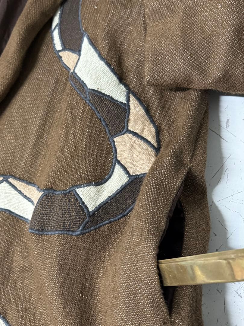 60s 70s アメリカ古着 ガウンコート ロングジャケット 刺繍 トカゲ 蛇