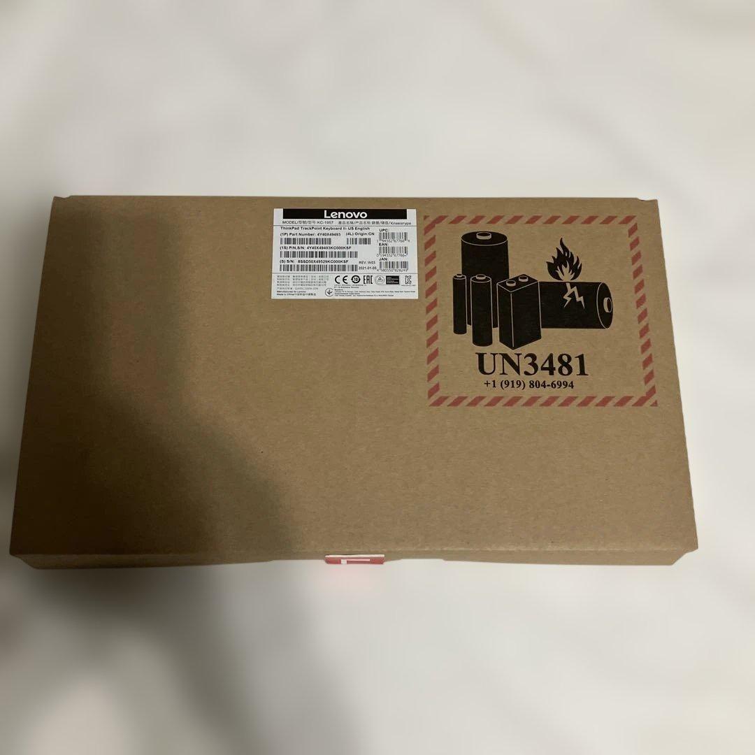 ほぼ新品 ThinkPad トラックポイント キーボード II – 英語