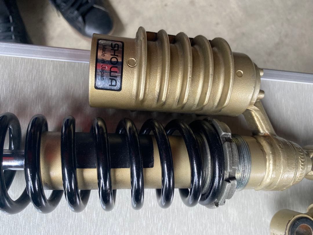 Z1000R 純正リアショック