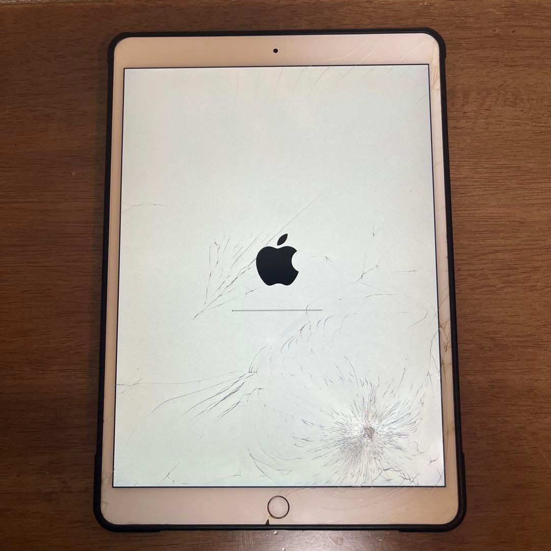 iPad Air3 64GB A2152 画面にひびあり