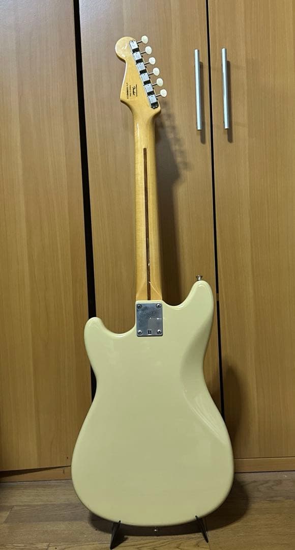 【Squier by Fender】DUO-SONIC. 080401111