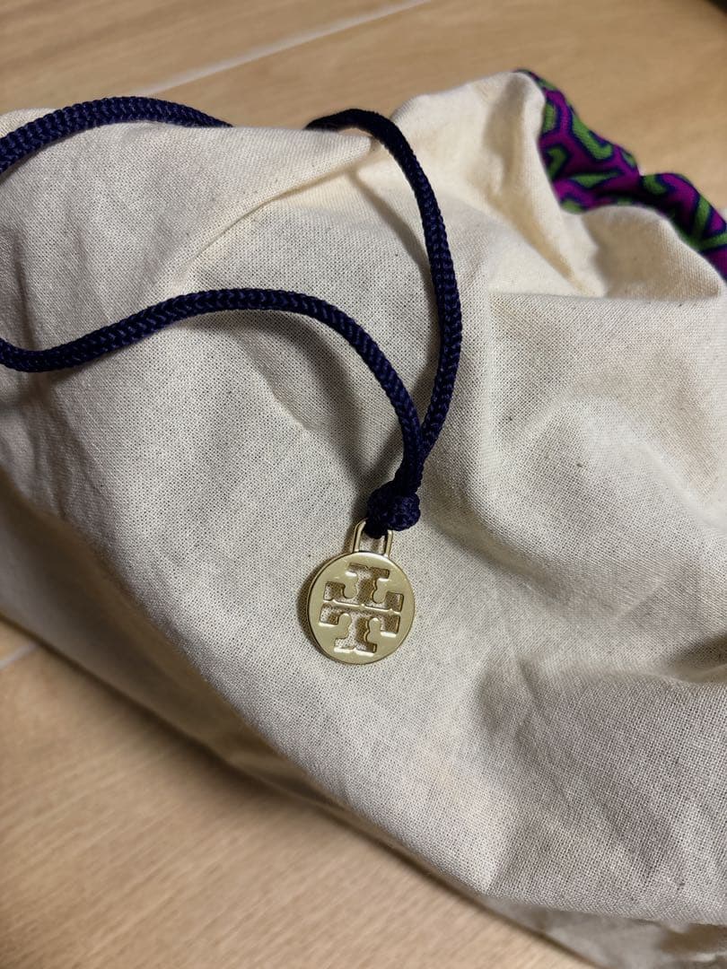 トリーバーチ ハンドバッグ　レザー　ゴールド金具 黒 マックグロー