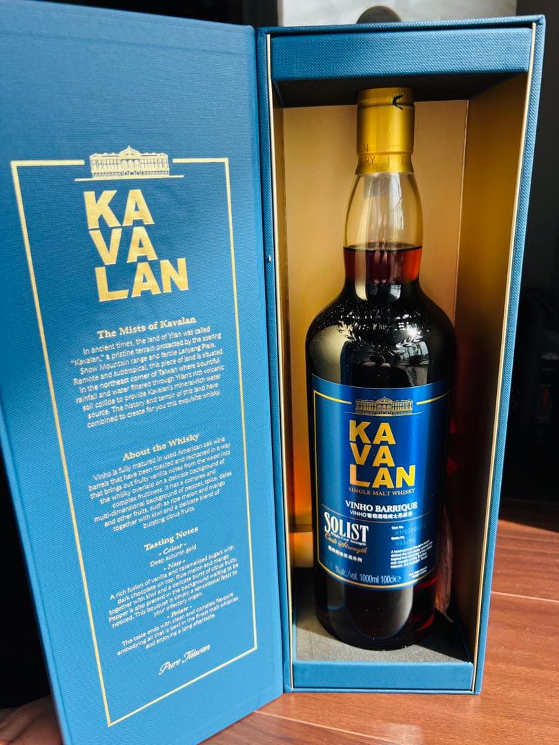ウイスキー KAVALAN SOLIST VINHO BARrique 1000ml