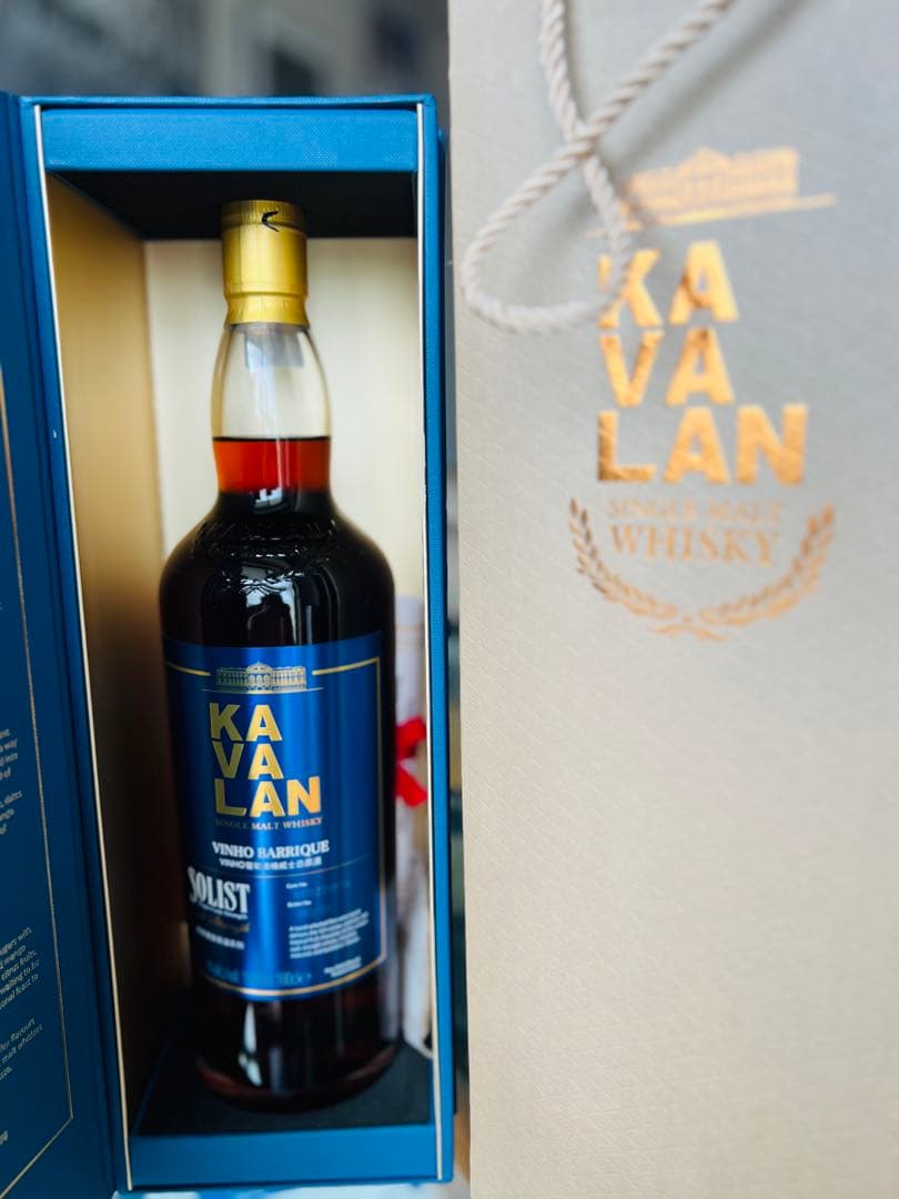 ウイスキー KAVALAN SOLIST VINHO BARrique 1000ml