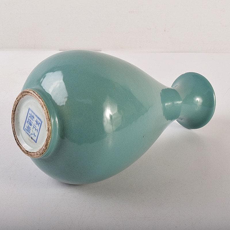 中国　大明正徳年製　青磁　玉壺春瓶　N　6999