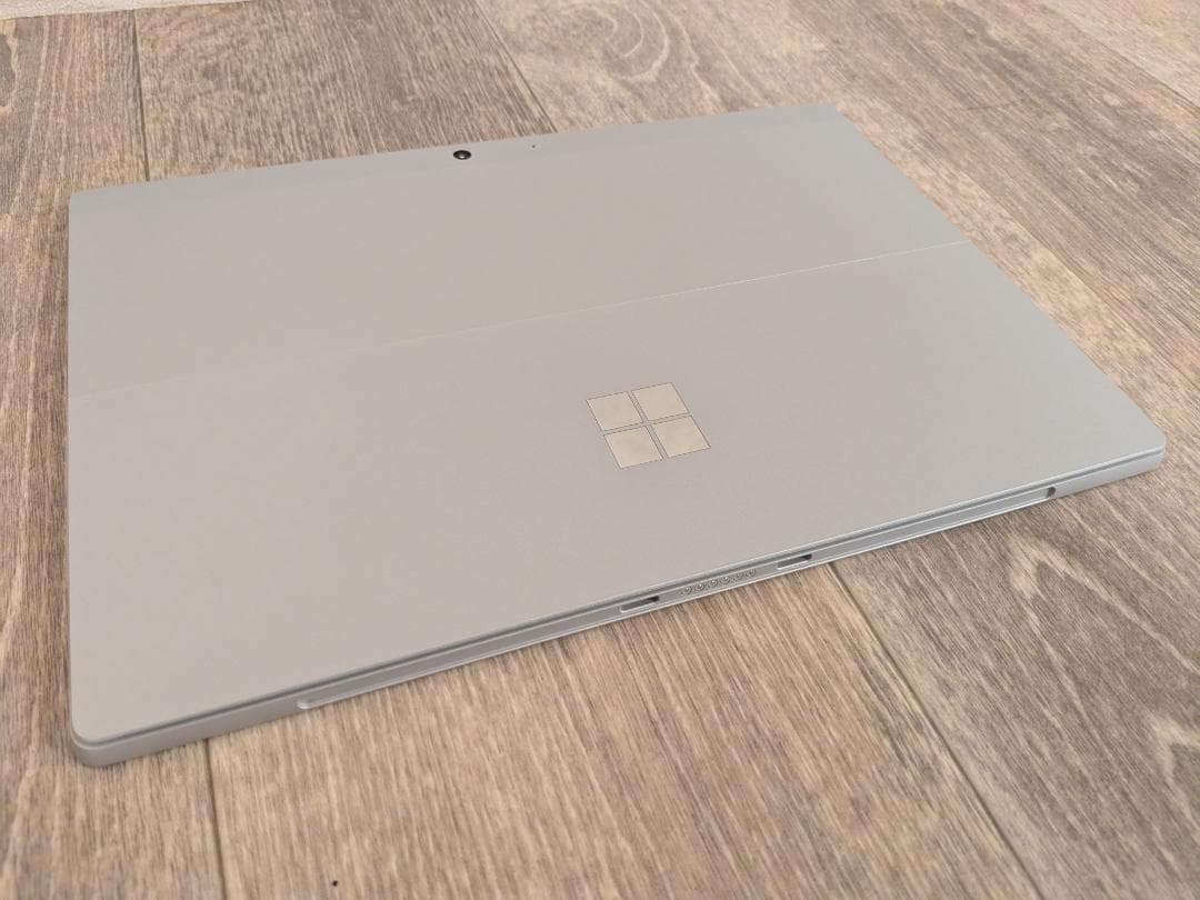 値下げしました【ほぼ新品】Surface Pro7+ LTEモデル本体
