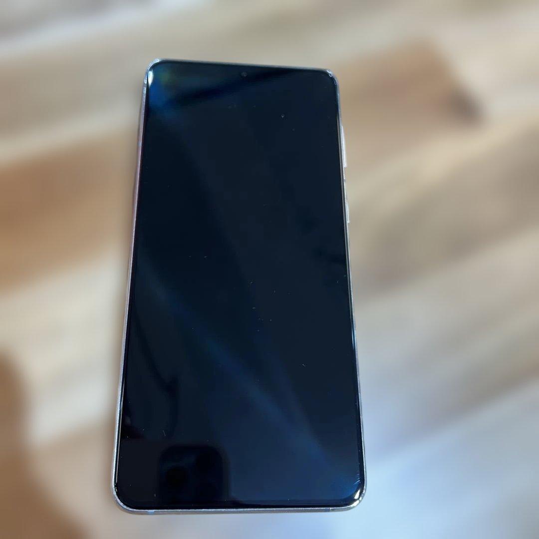 Z399 Au SIMロック解除済み　Galaxy S21+ 5G SCG10