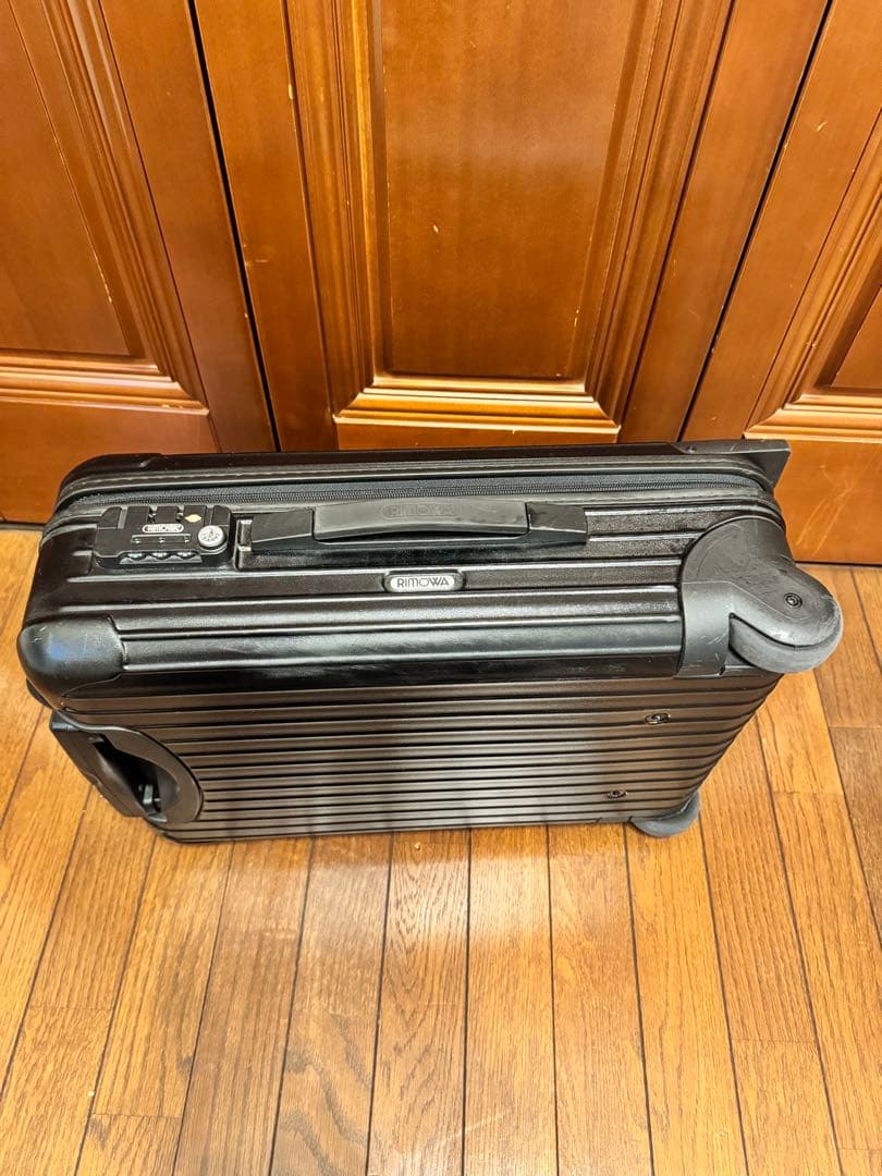 リモワ サルサ rimowa スーツケース