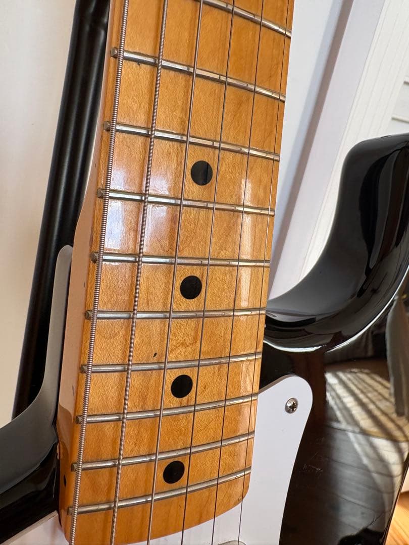 fender ストラトキャスター　右用　レフティ　ジミヘン　SUGIZO 黒