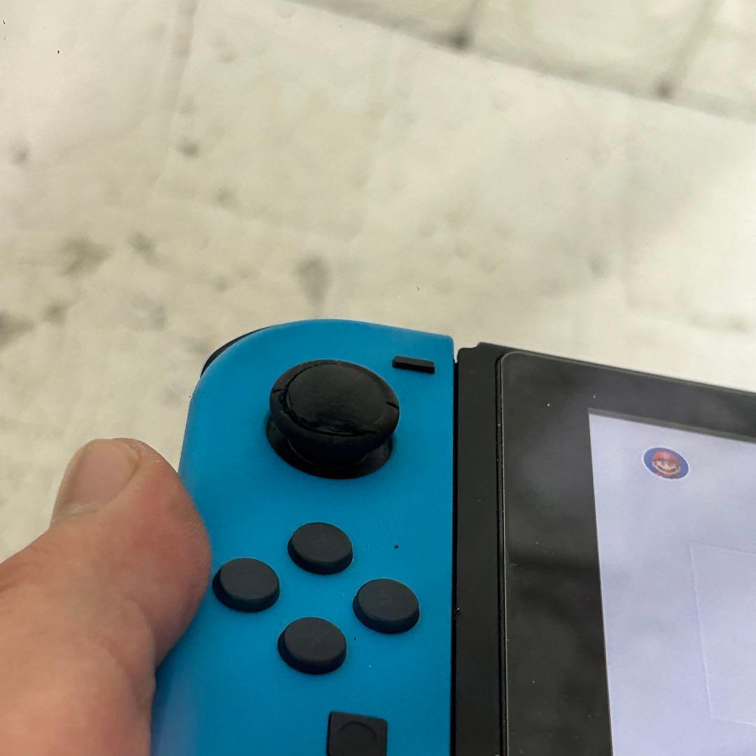 ニンテンドースイッチ本体Nintendo Switchネオンブルー・ネオンレッド