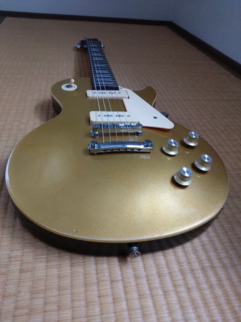 価格交渉ご自由に!レスポール　ゴールドトップ