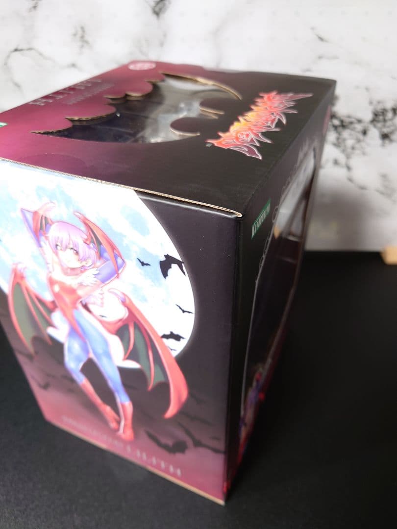 ヴァンパイア　リリス　美少女フィギュア　コトブキヤ　KOTOBUKIYA