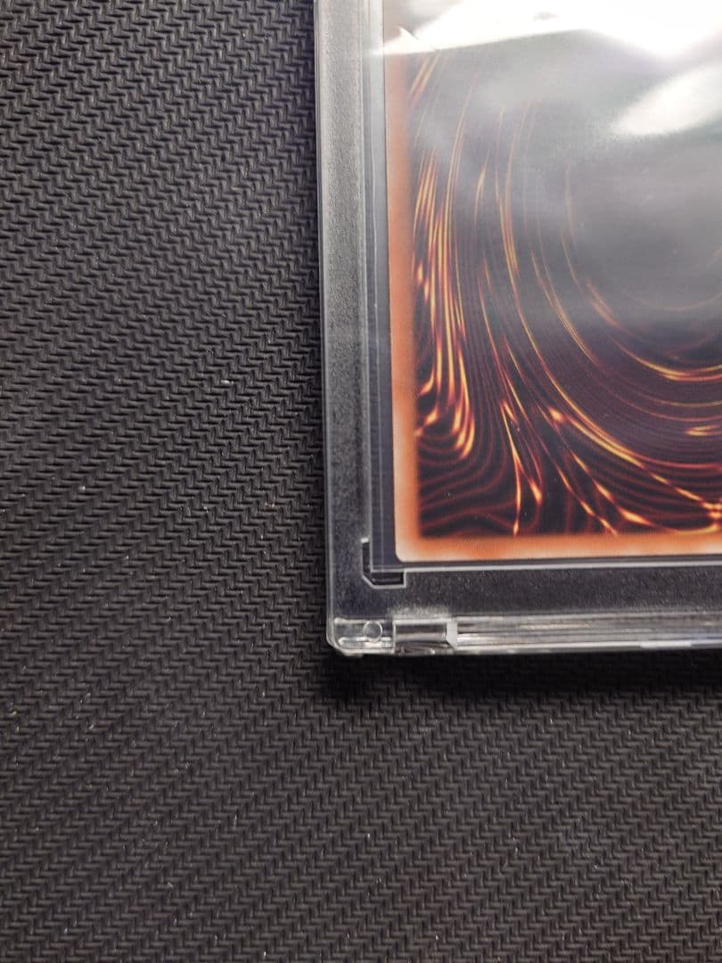 ブラックマジシャンガール イラスト違い 25thシク