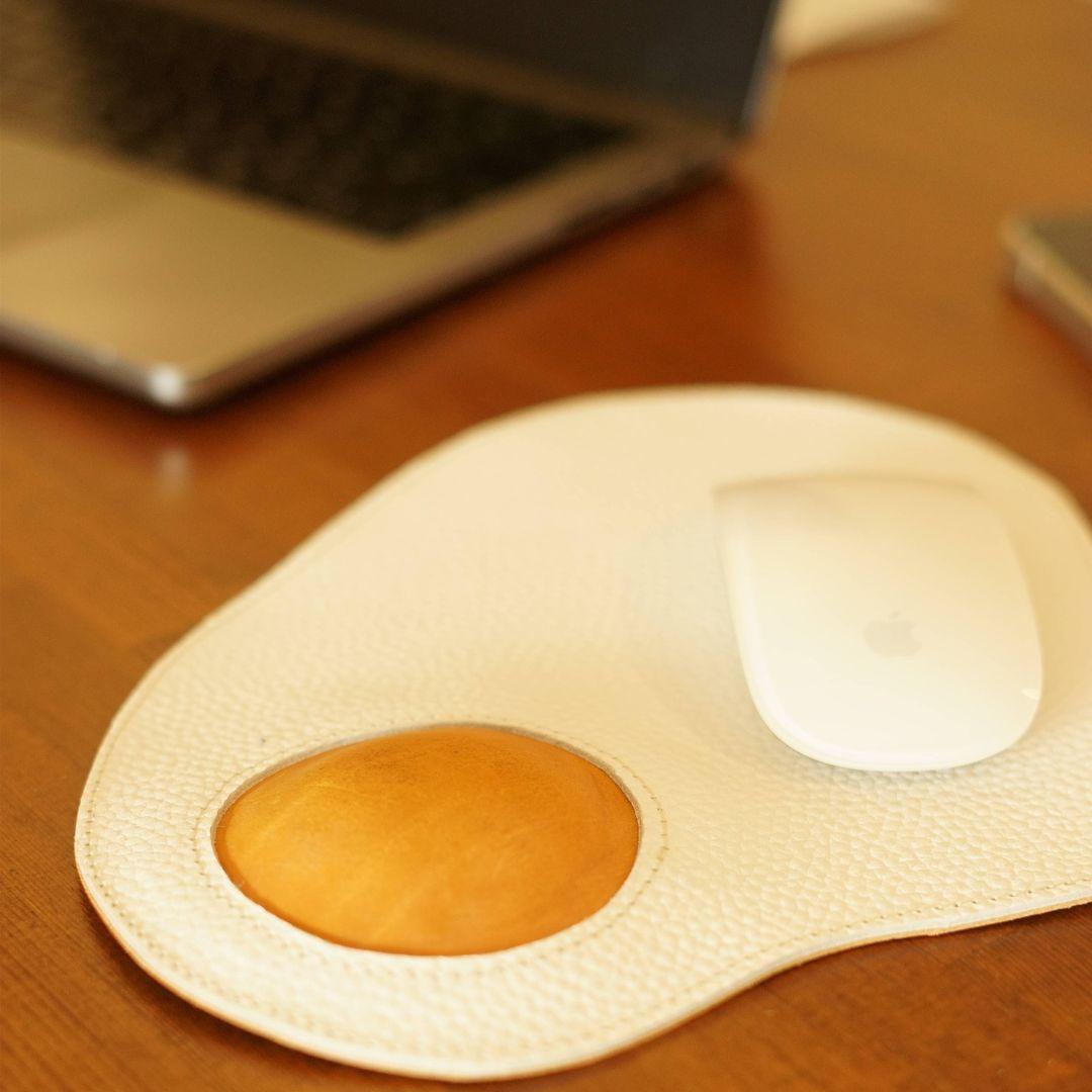 本革レザーマウスパッド 目玉焼きモチーフ