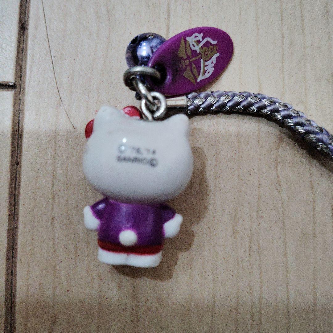 ご当地キティ　甲府商業高校ストラップ