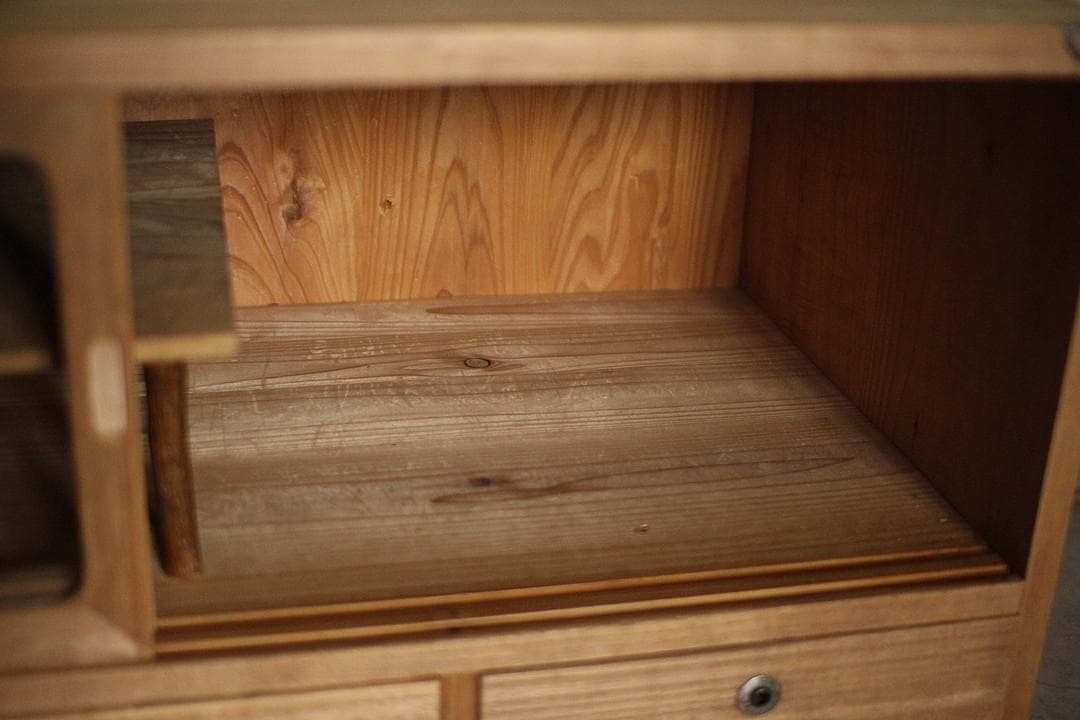 古いガラス戸棚×木製小引き出し3杯　ローチェスト　食器棚　古家具