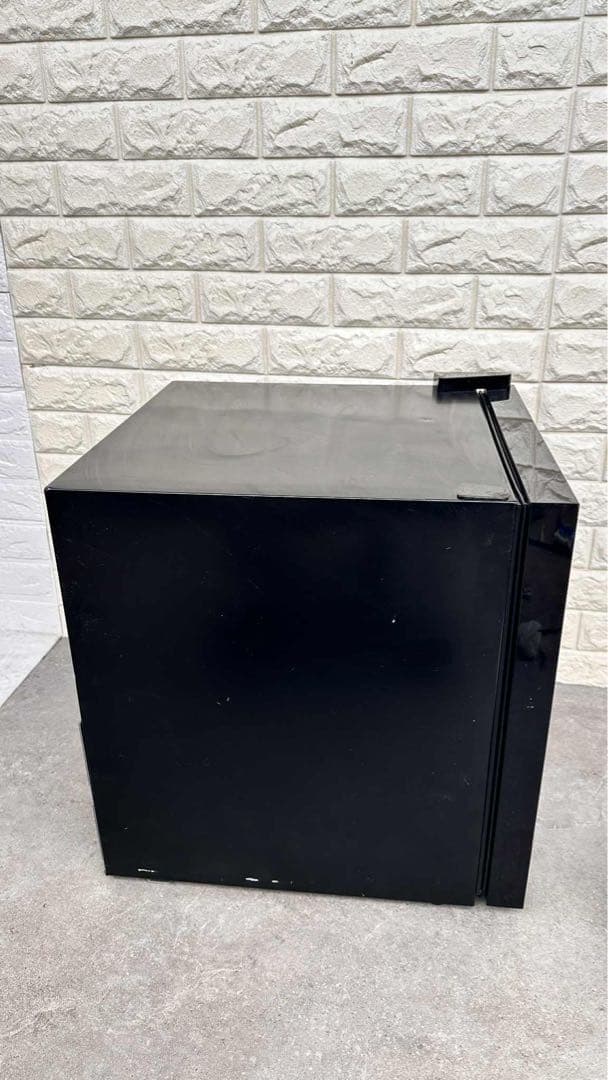 【セール】HCK 冷蔵庫 44L ドリンク用RGB LEDネオン 透明ガラスドア