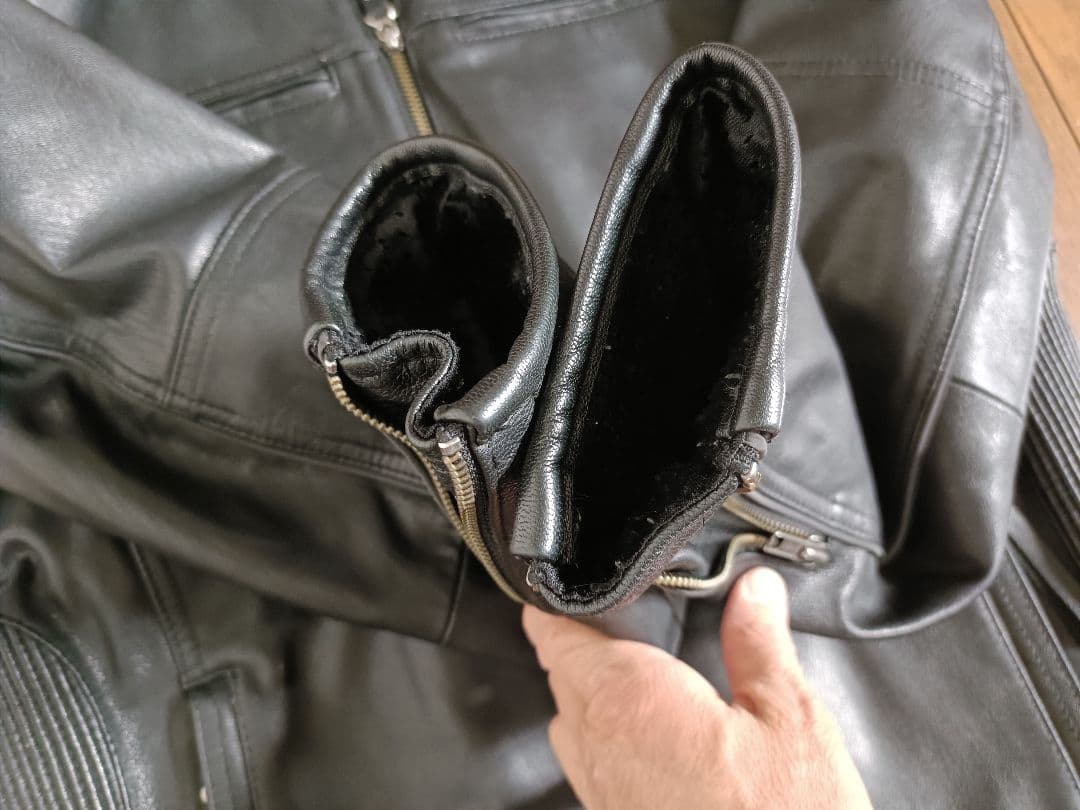 ハーレー本革ブラックレザーシングルライダースジャケットS(日本のM〜Lサイズ程)