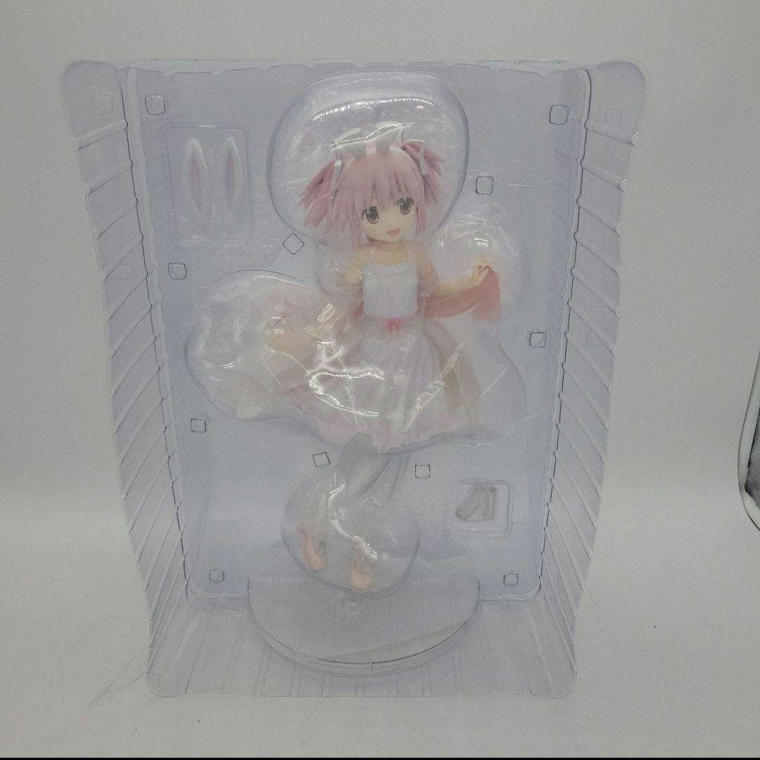 【箱変形あり】鹿目まどか　うさみみver. 1/4スケールフィギュア