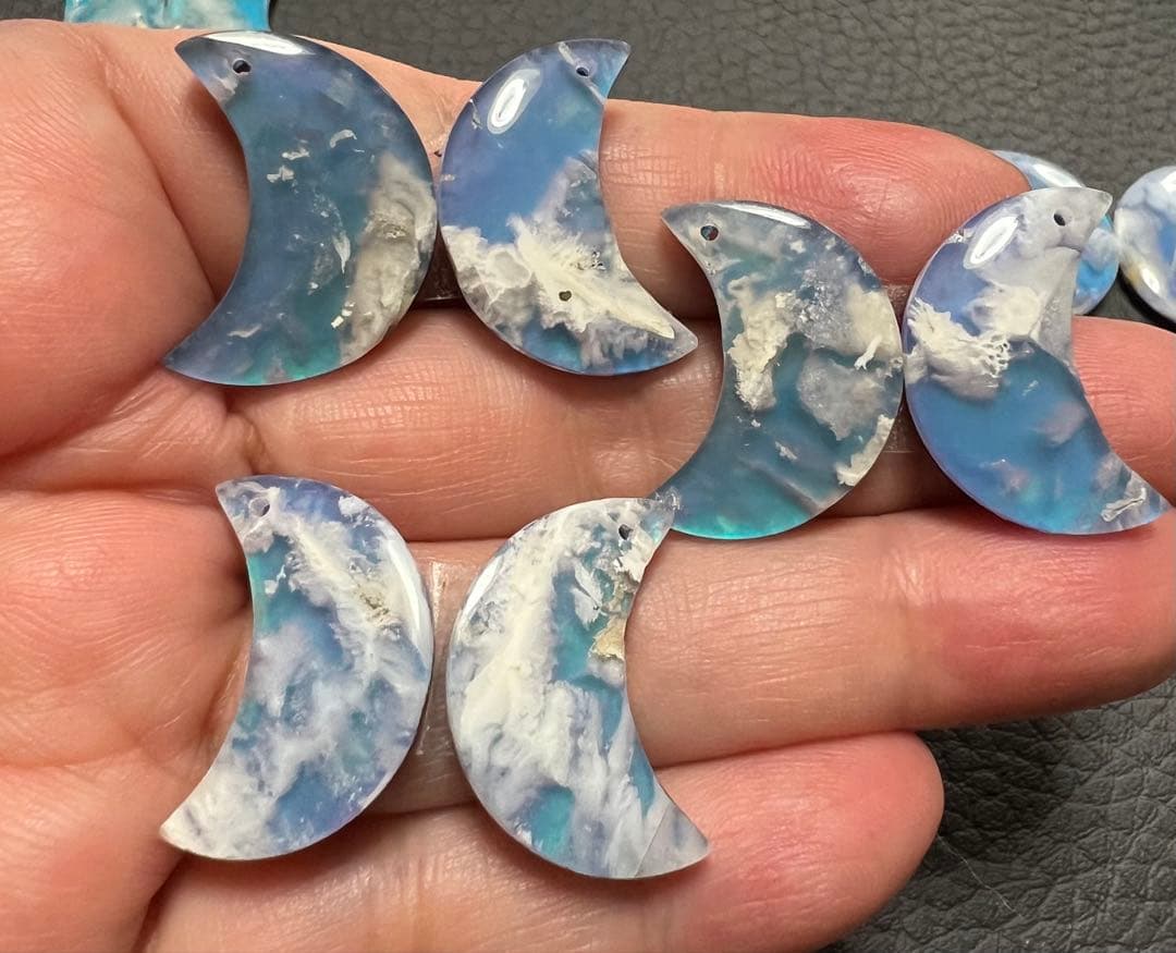 ぷしゅ❇️❤️ サージカルネジバネイヤリング　14kgf