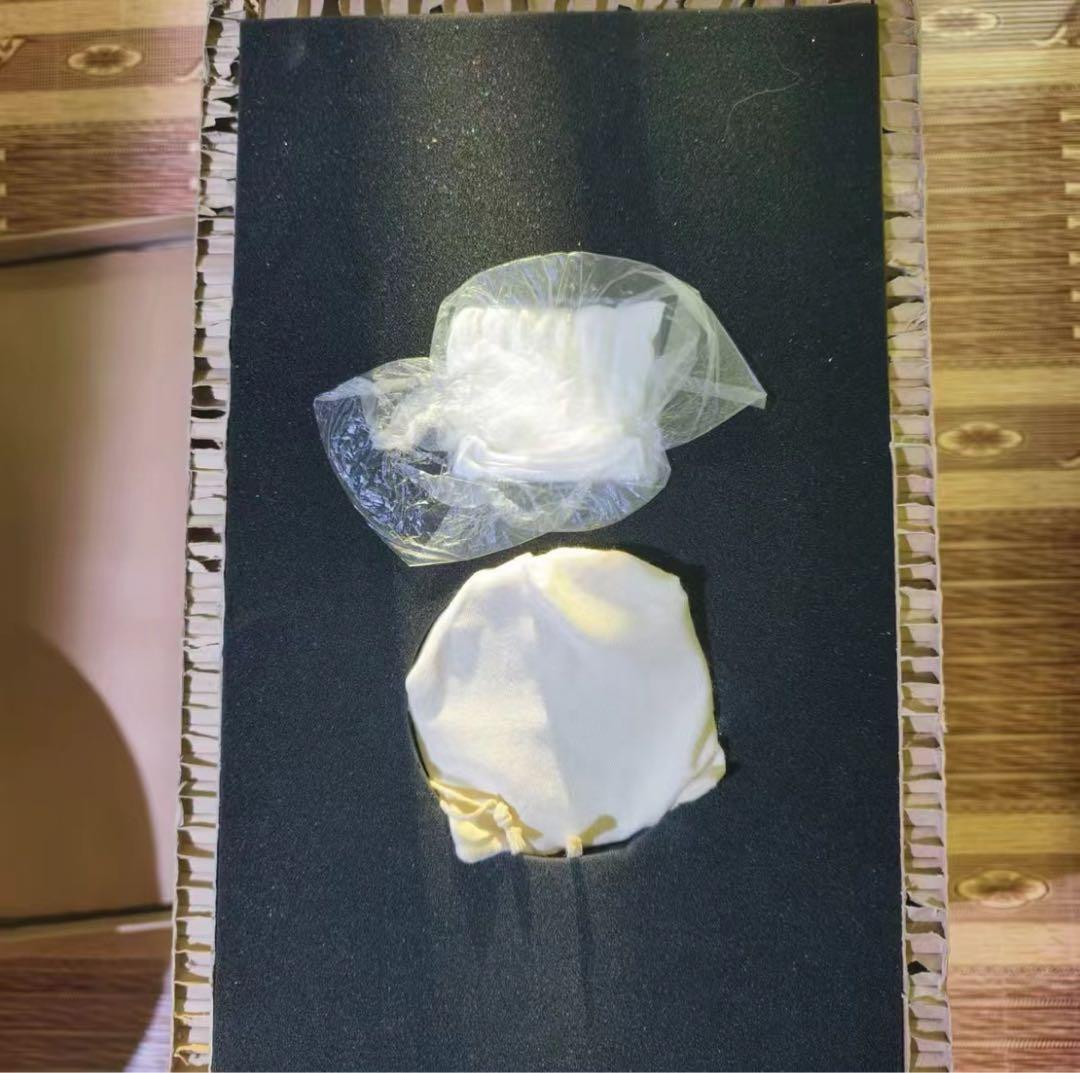 奈良美智「HAND SEARCHING」限定フィギュア