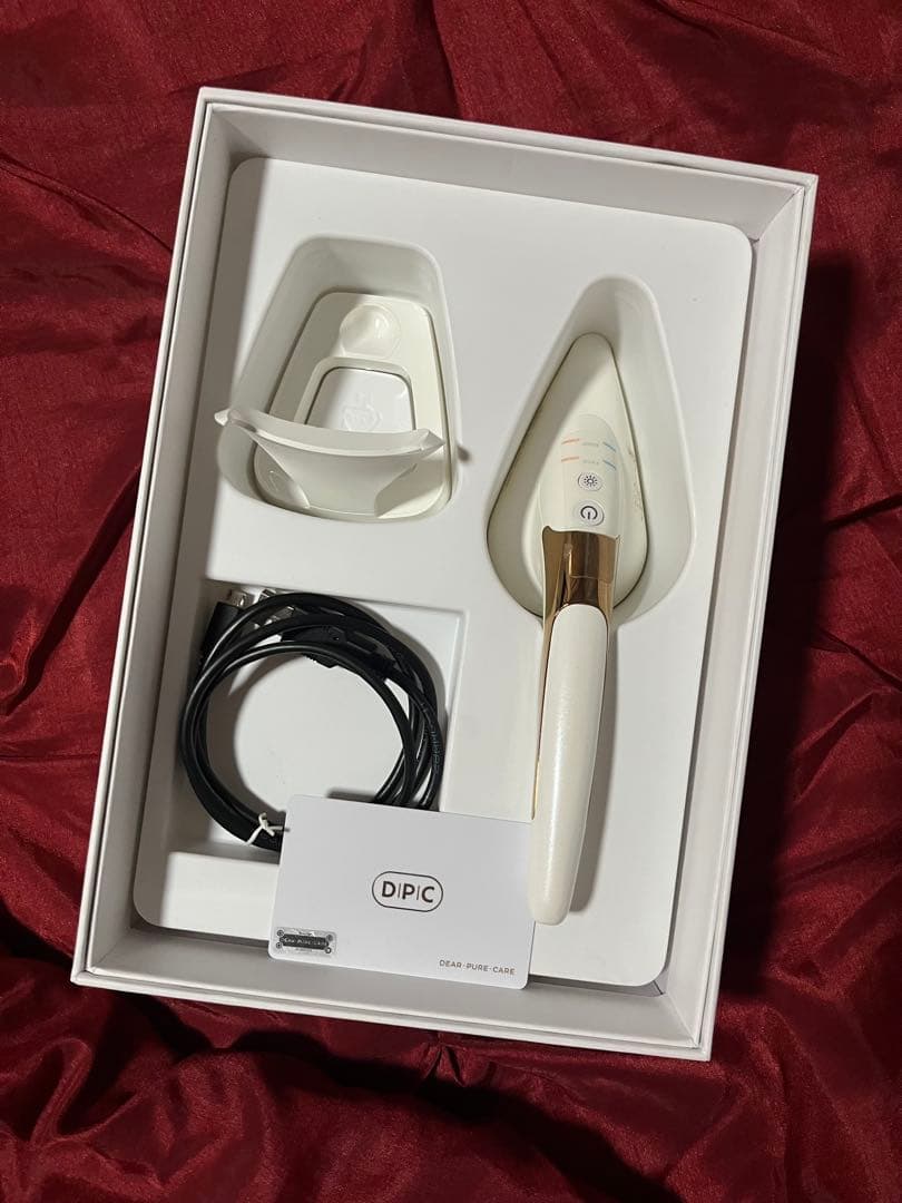 SKINIRON DPC 美顔器・美容器／通常価格　143,400円（税込）