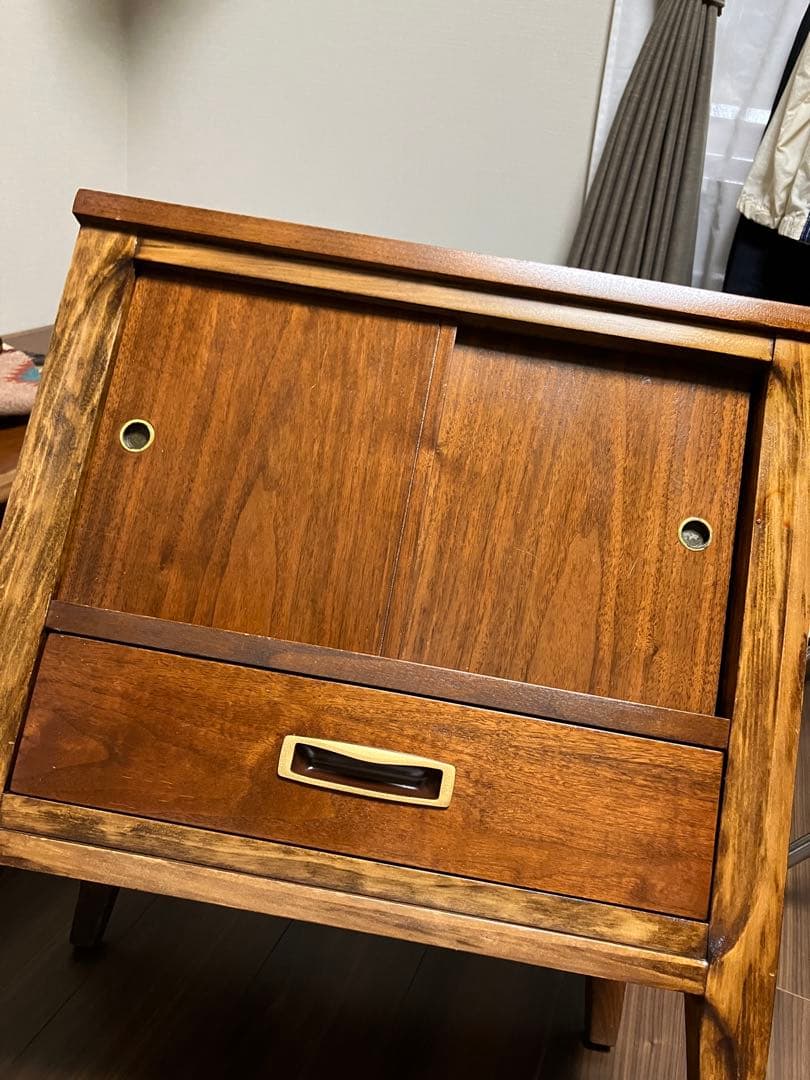 アンティーク木製サイドテーブル