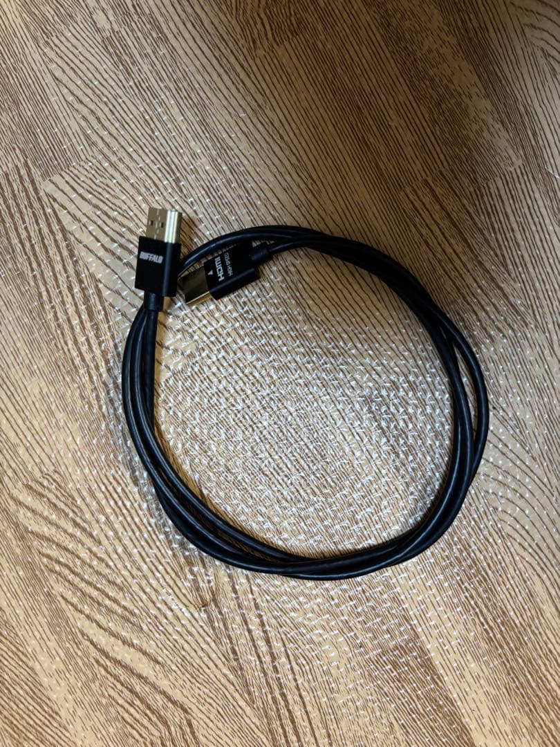 DELL P2415Q モニター　+ モニターアーム