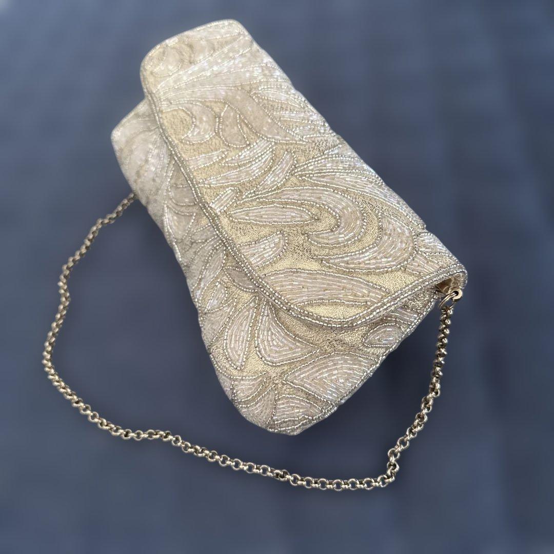 ビーズ刺繍 アイボリー クラッチバッグ