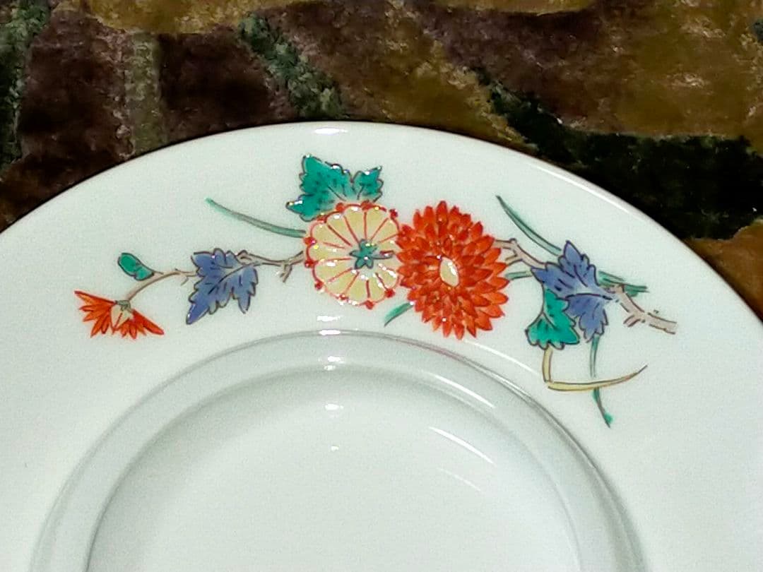 ♥値下げ！♥未使用　人間国宝　十四代　酒井田柿右衛門　灰皿　共箱付き　骨董　古玩