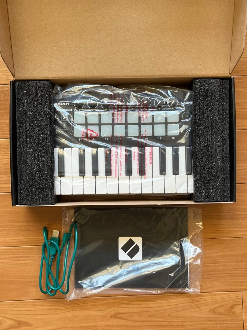 Launchkey Mini MK2 ノベーション　ランチキーミニ