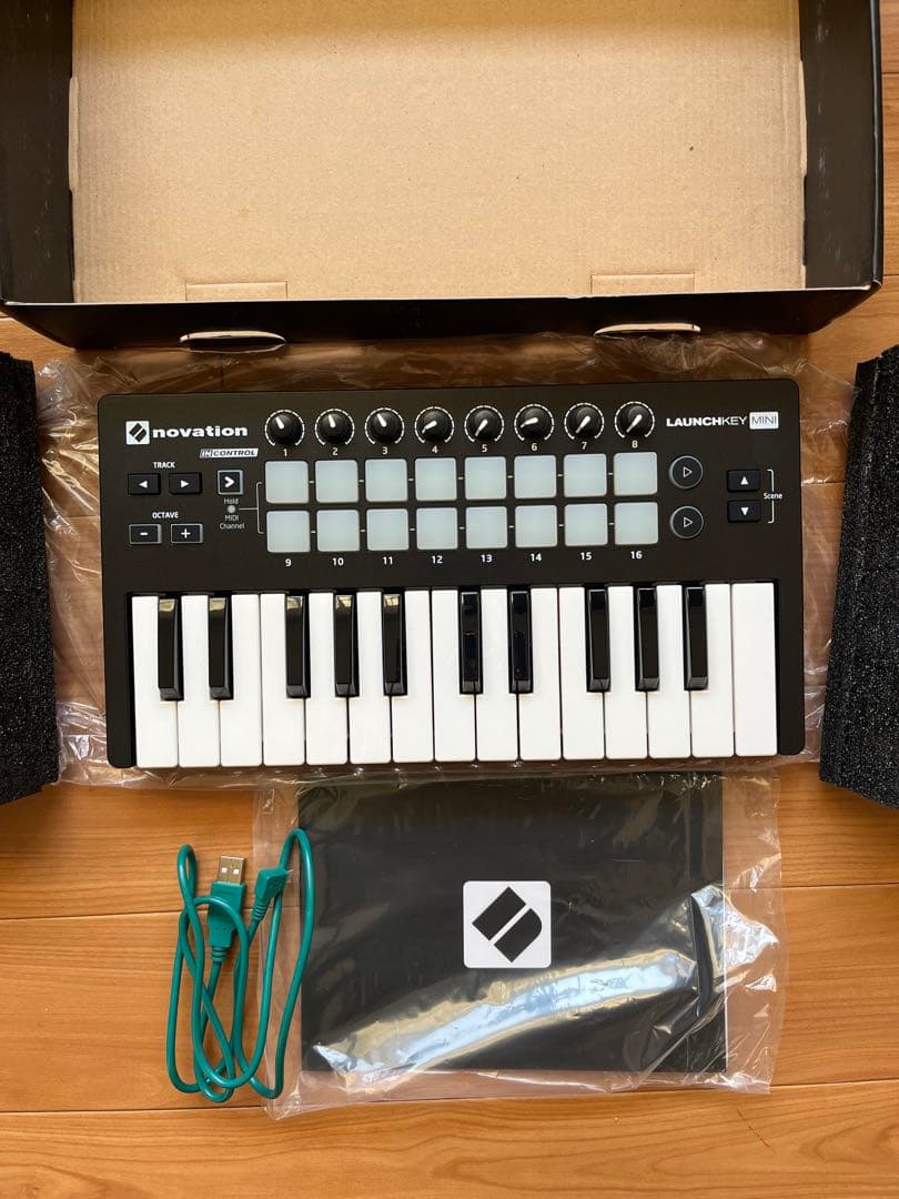 Launchkey Mini MK2 ノベーション　ランチキーミニ