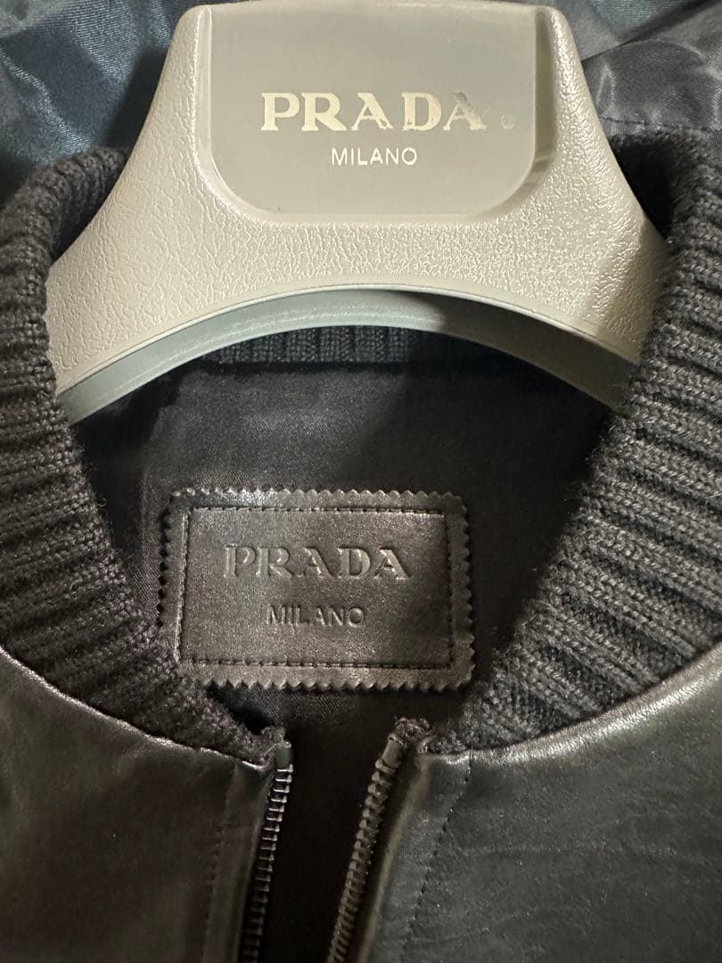 PRADA 23SS レザーボンバージャケットUPW455