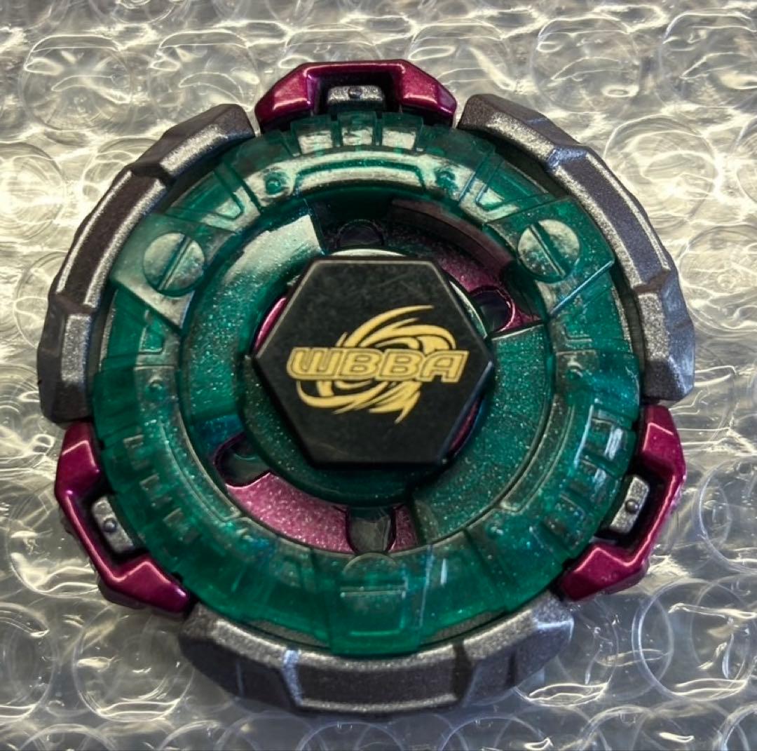 【希少 未使用】 メタルファイトベイブレードファングレオーネ ガンメタ レッド