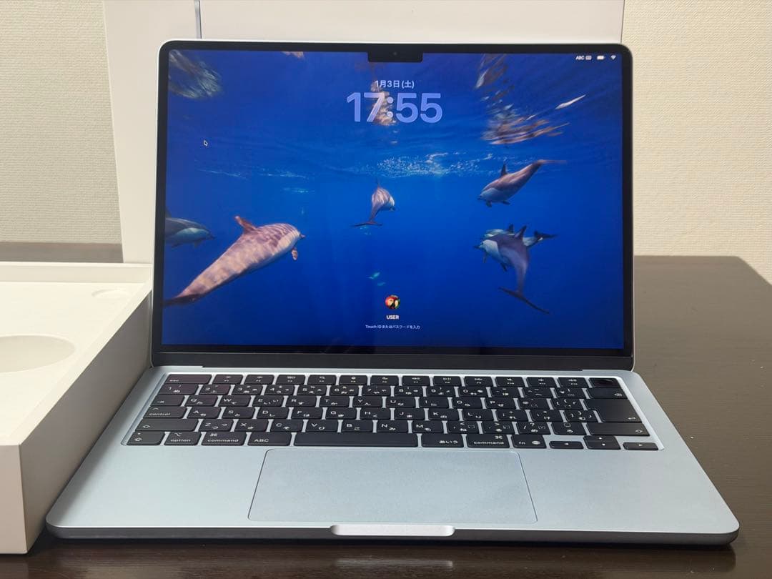ち*つ様 【超美品】MacBook Air M4 256GB 限定保証付 オフィ