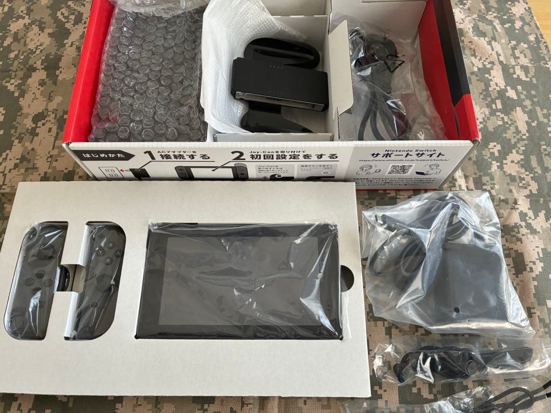Nintendo Switch グレー本体 ジョイコン 各種ソフトアクセサリー付