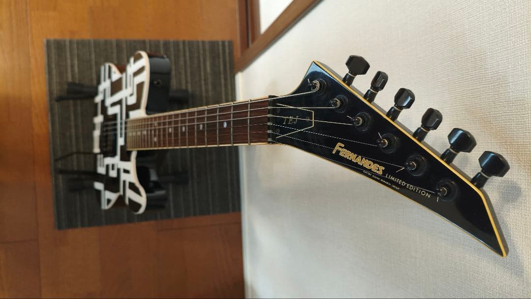 FERNANDES　TEJ-95S布袋寅泰　3モードサスティナー